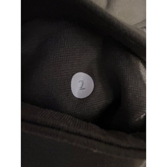Lululemon Gather And Crow Crop Green Size 2 - Picture 13 of 16